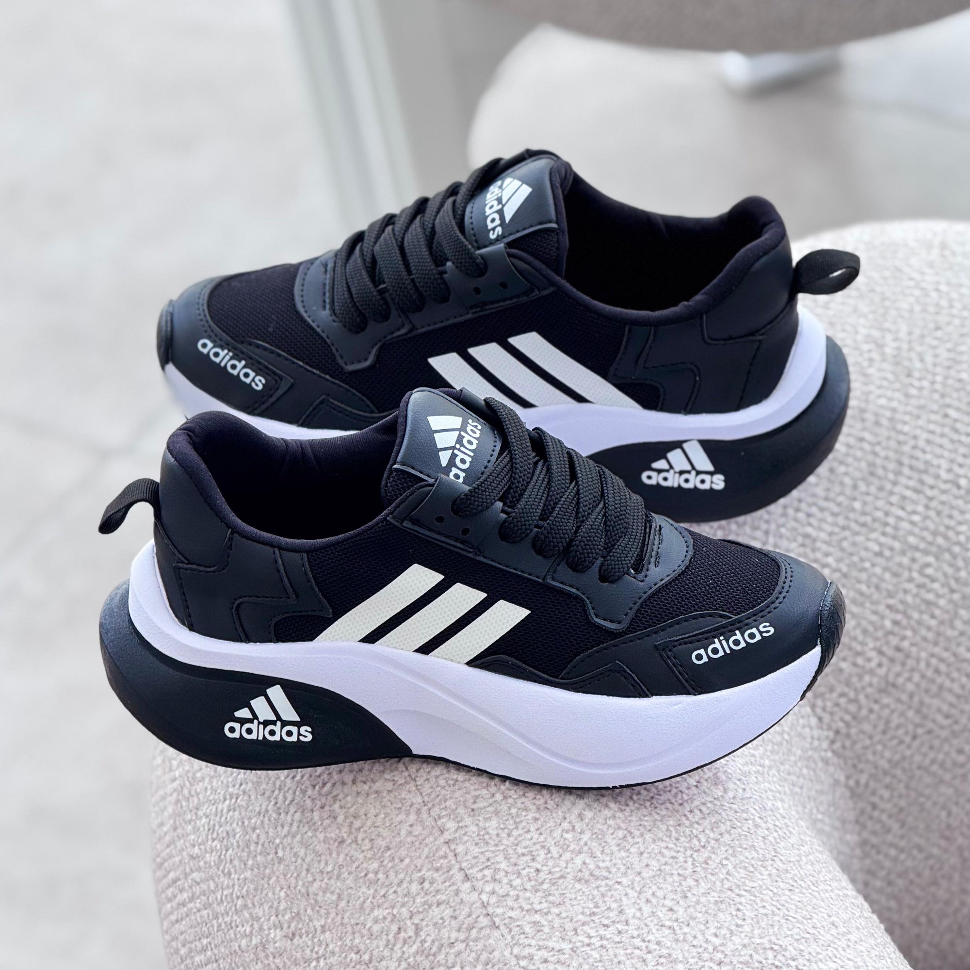 ADIDAS Z NEGRO X BLANCO