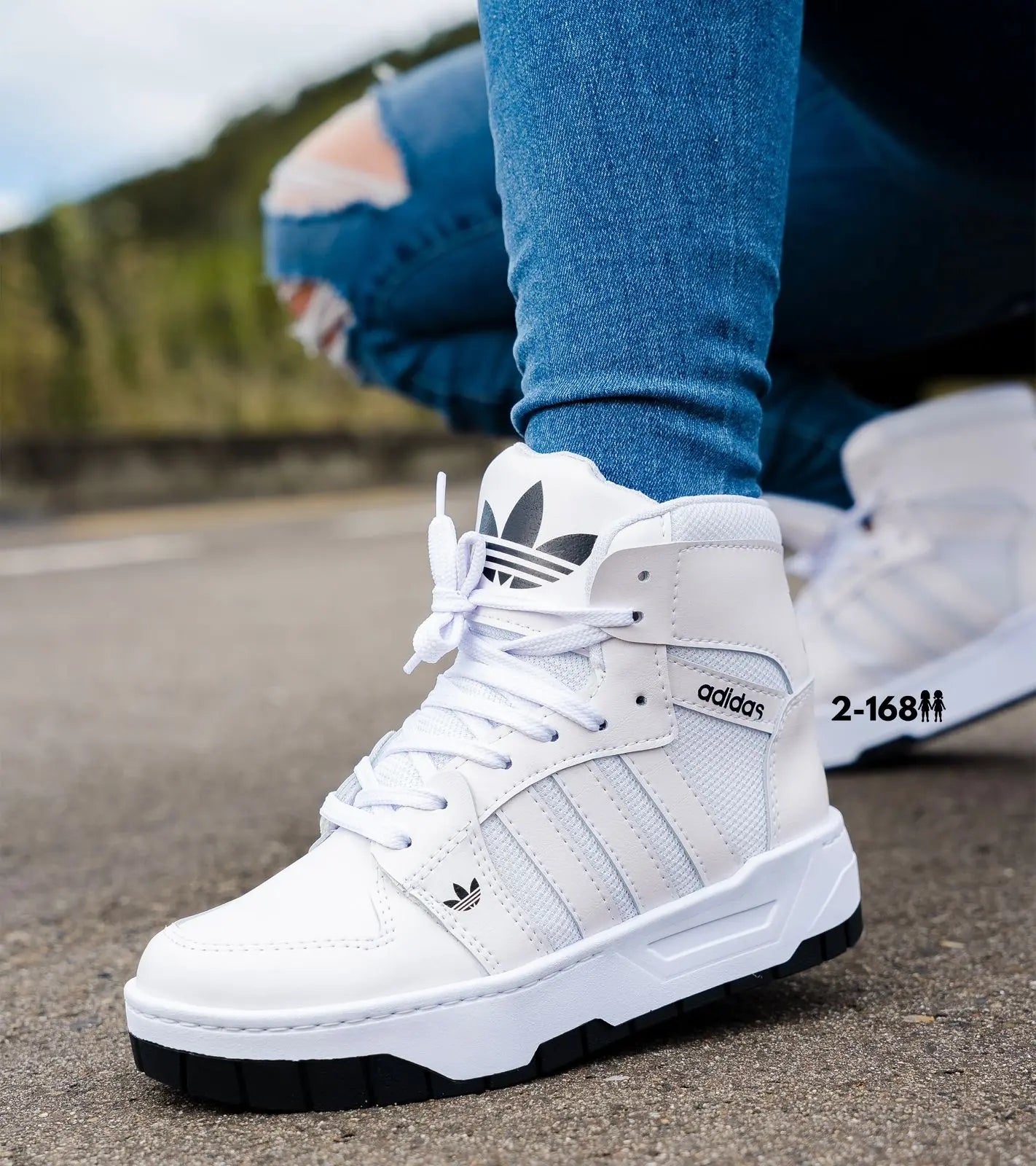 BOTA ADIDAS BLANCO