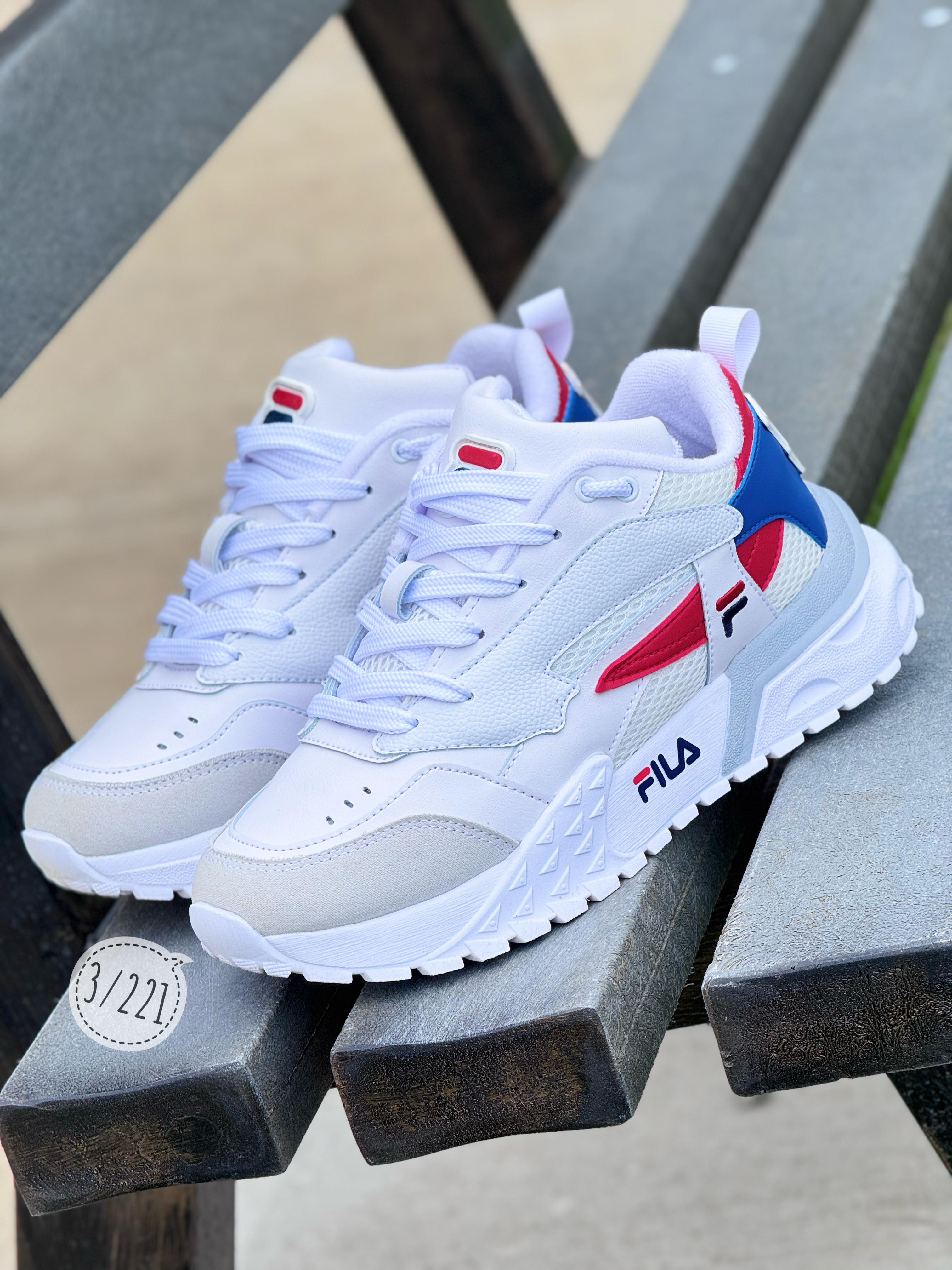 TENIS FILA  BLANCO X ROJO