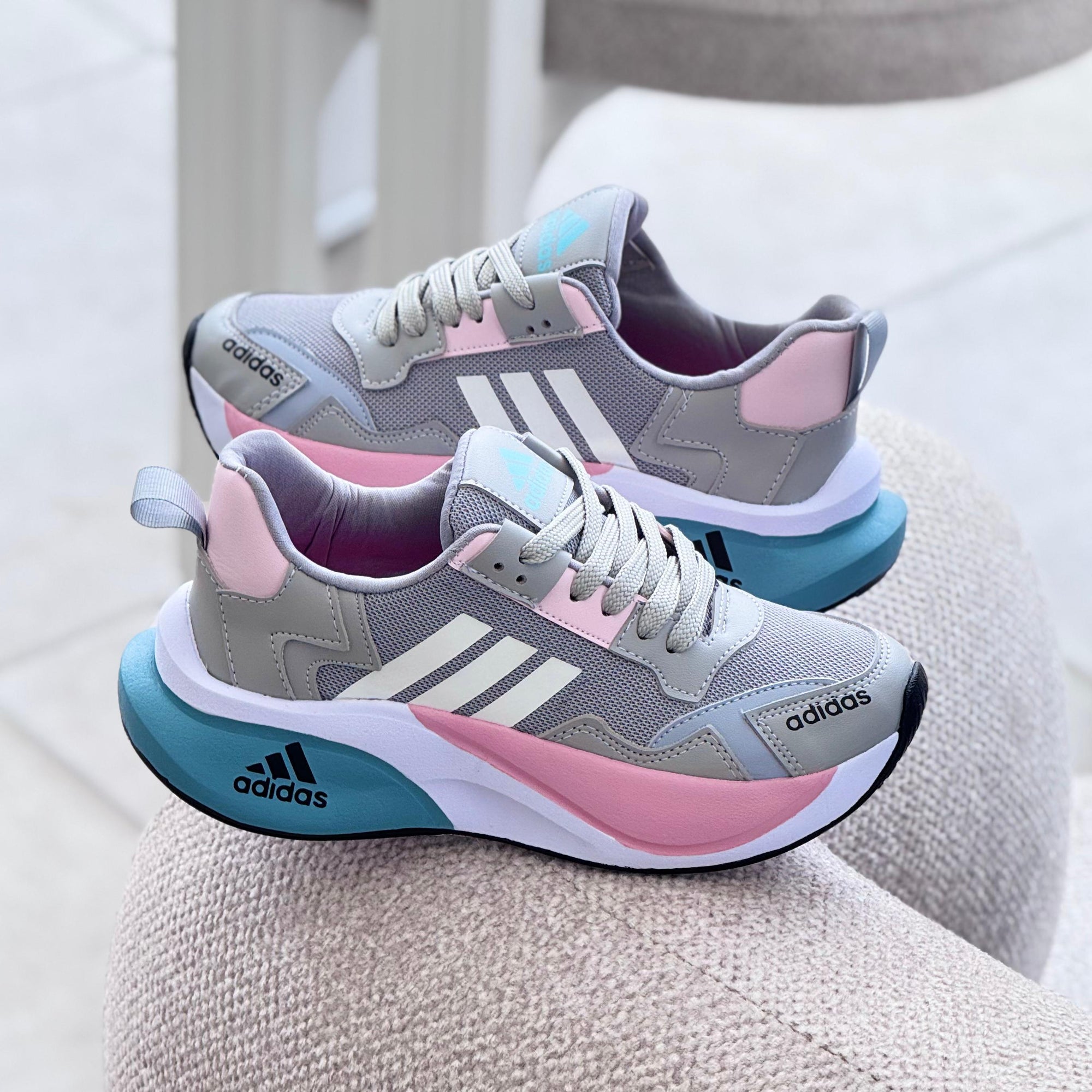 ADIDAS Z GRIS X ROSA